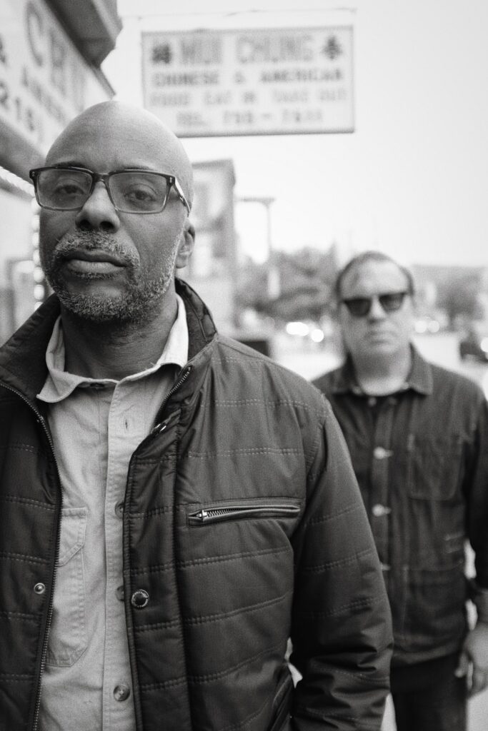 Chicago Underground Duo, Rob Mazurek i Chad Taylor, foto Mikel Patrick Avery